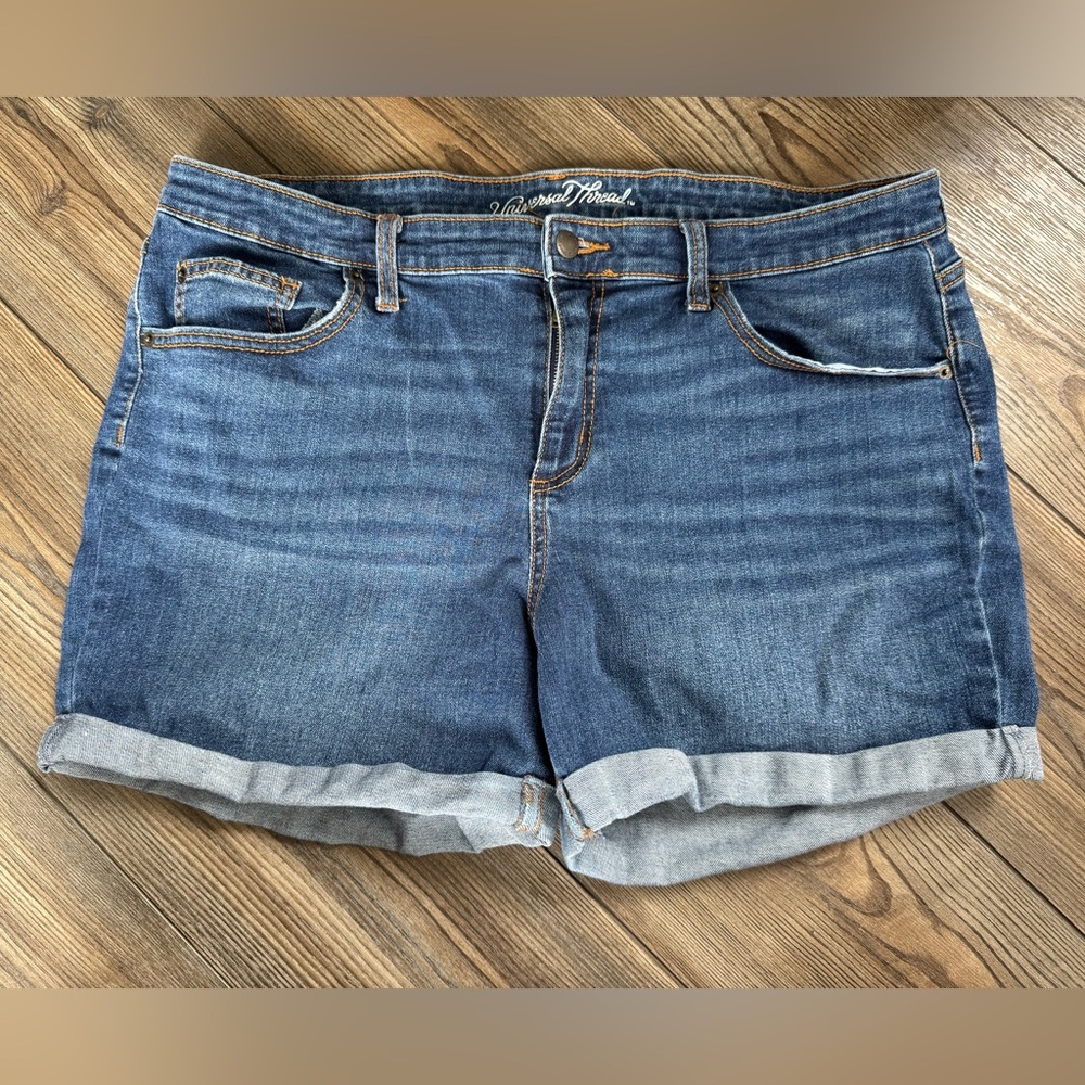 Universal Thread Dark Blue Denim Jean Shorts